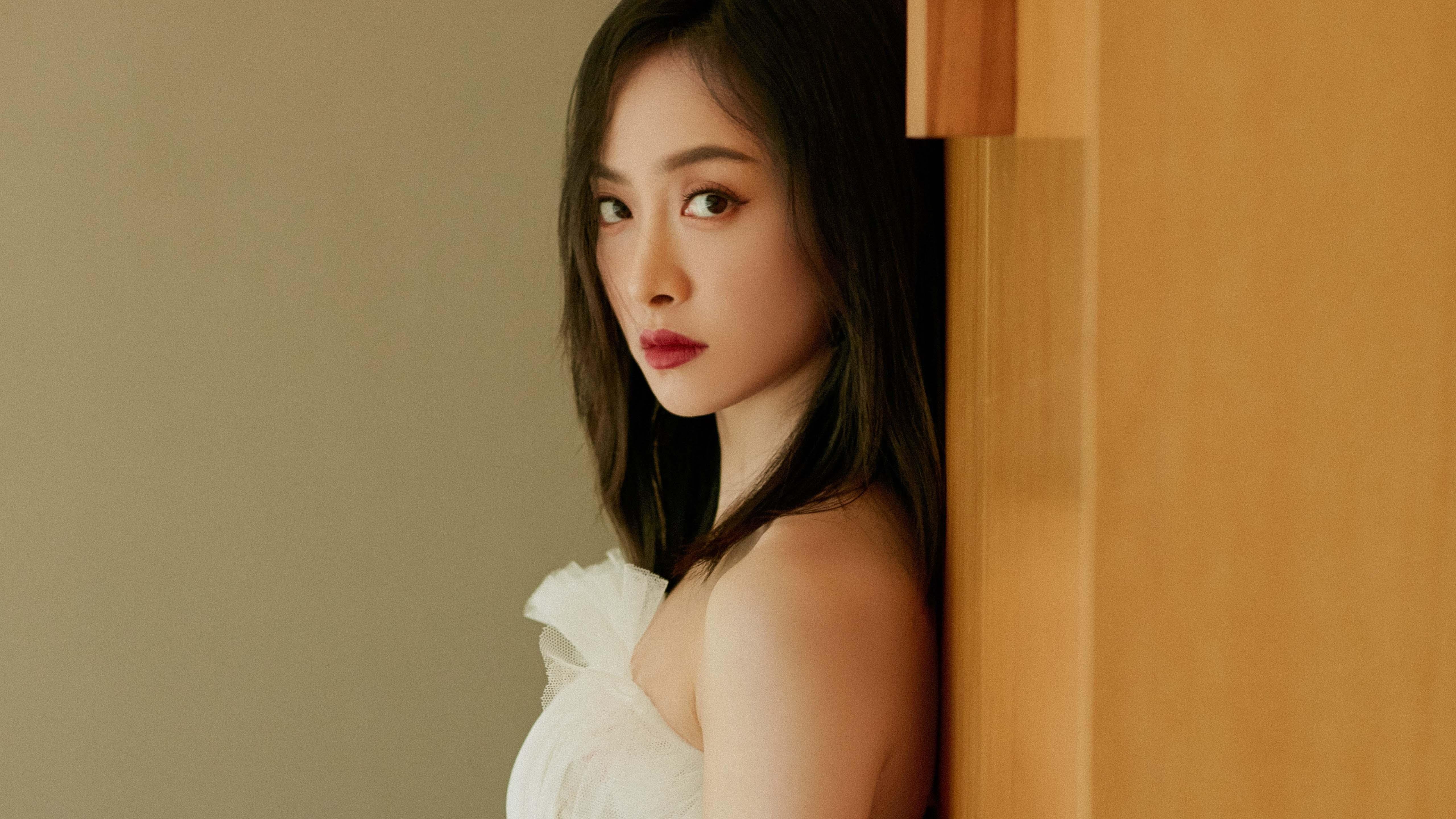 Jiu You-未来空中跑酷：在天际线中纵横驰骋