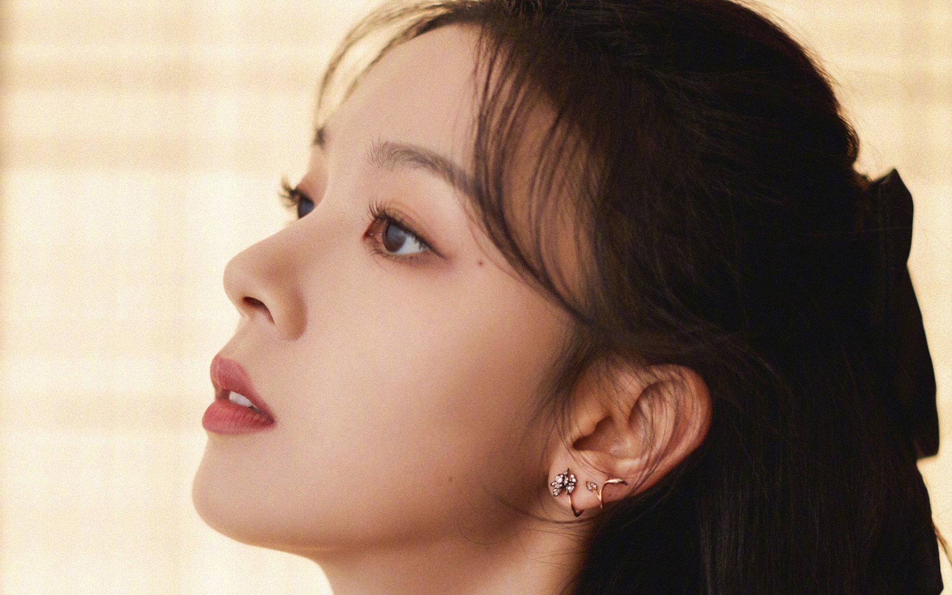 九游app下载中心-经纪人透露球星去留观望，妥协难求，球员经纪人有用吗