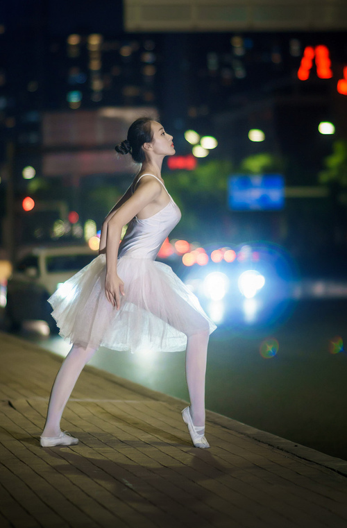 九游网游官网-中国女篮发挥整体实力优势，中国女篮好厉害